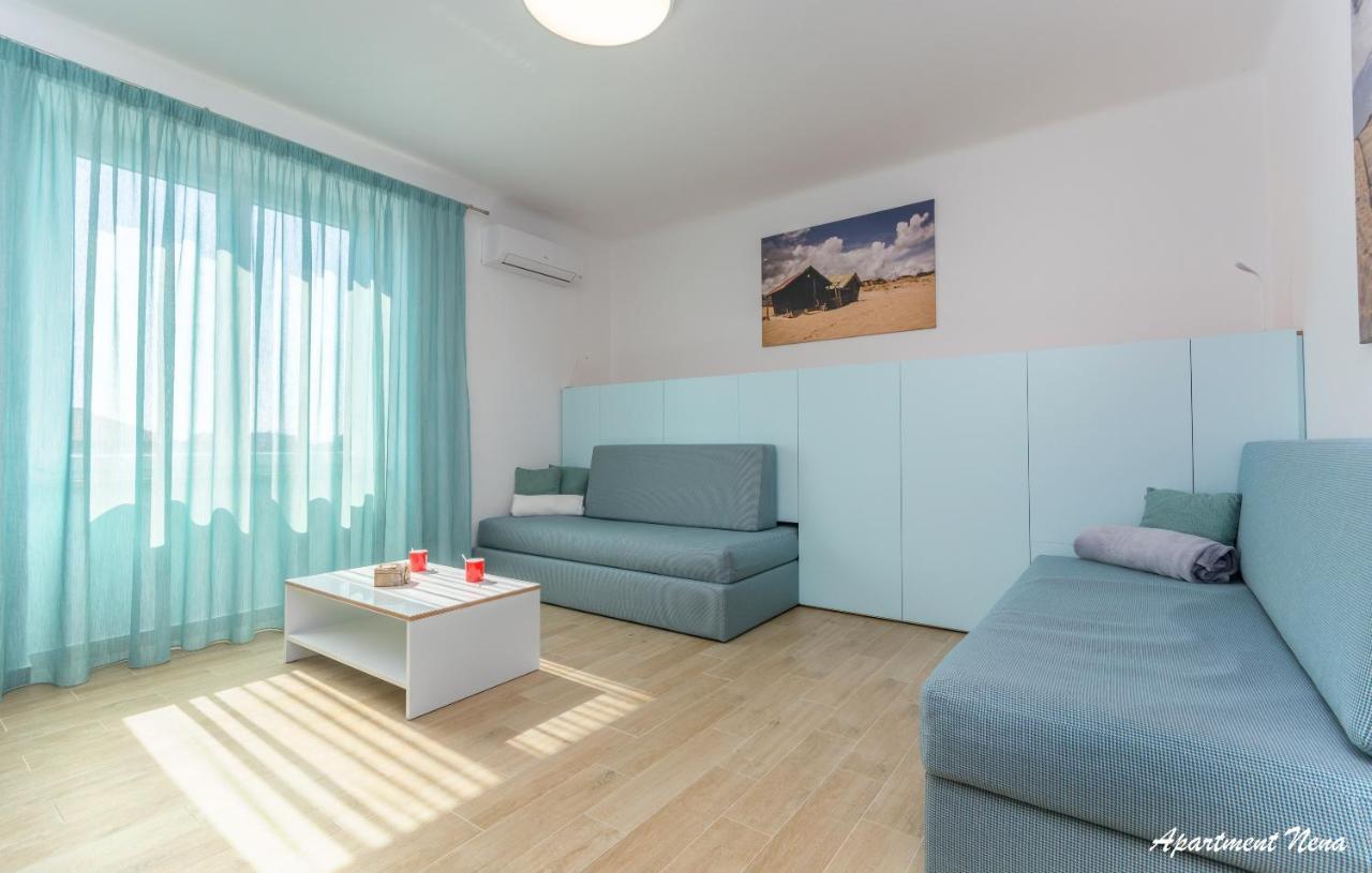 Apartmani Nena I Ilka พูลา ภายนอก รูปภาพ