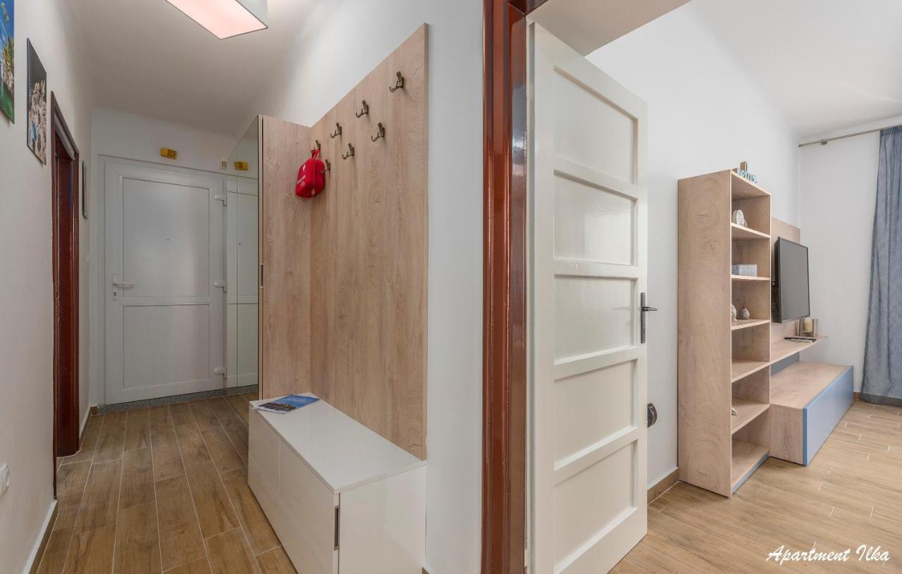 Apartmani Nena I Ilka พูลา ภายนอก รูปภาพ